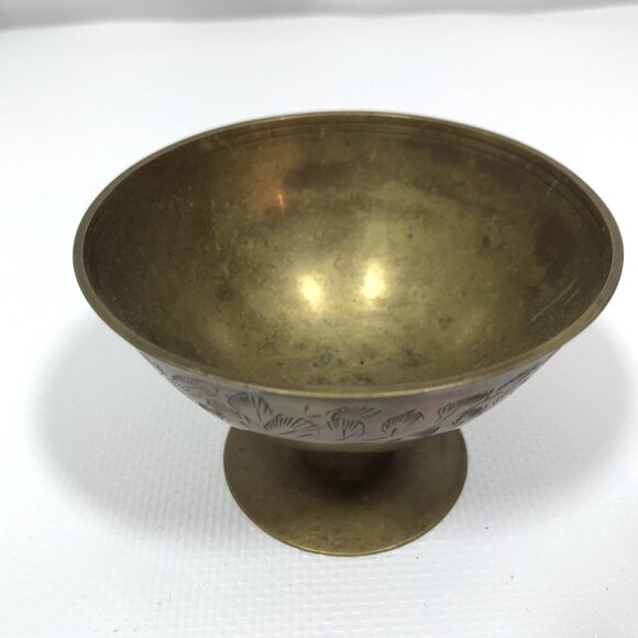 Vintage Hand Etched Solid Indian Brass Dish Bowl - Picture 2 of 5